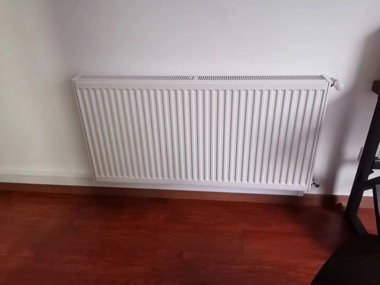 成都明裝暖氣，冬季取暖新寵